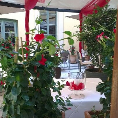 5/31/2012 tarihinde Lisa D.ziyaretçi tarafından Best Western Villa Appiani'de çekilen fotoğraf