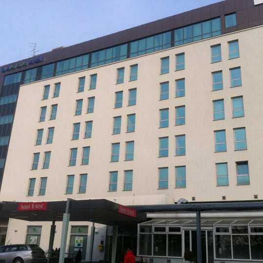 1/28/2012 tarihinde Vdc C.ziyaretçi tarafından Hotel Turist'de çekilen fotoğraf