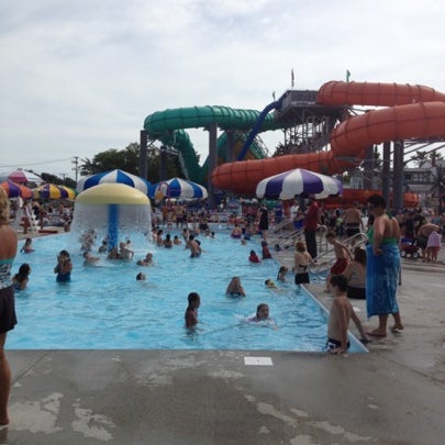 Photo taken at Funtown Splashtown USA by Kitty S. on 8/20/2012