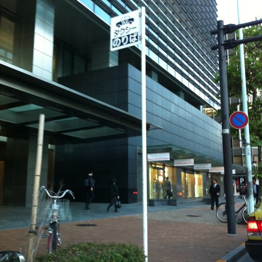 コレド日本橋前タクシー乗り場 Taksi