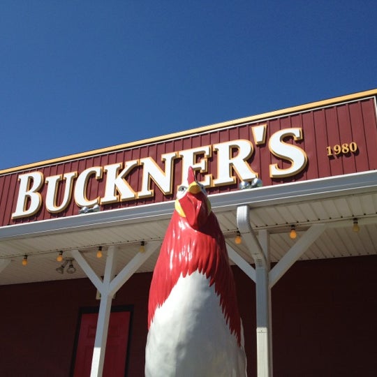 4/13/2012 tarihinde Mark M.ziyaretçi tarafından Buckner&#39;s Family Restaurant'de çekilen fotoğraf