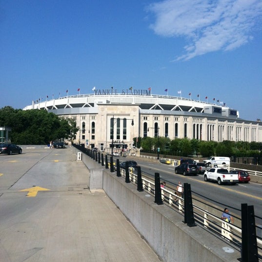 yankee stadium parking 161st street garage