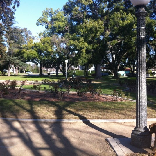 Lincoln Park Pomona, CA