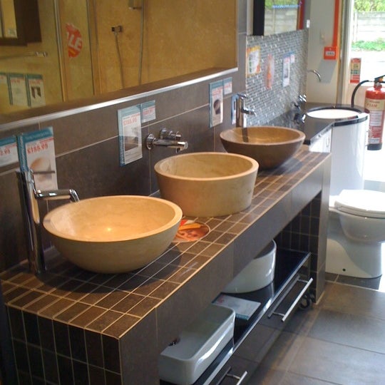 Better Bathrooms Warrington Showroom - 2 tips from 9 visitors