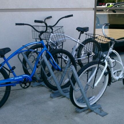 Visit our cashiers to check out a bike and explore Davis while your vehicle is in for service!