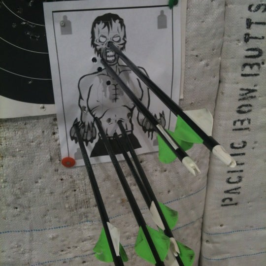 Foto diambil di Texas Archery Academy oleh Paul D. pada 4/21/2012