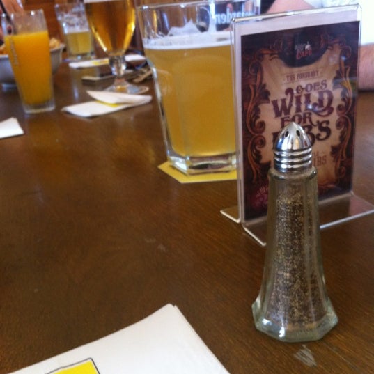 Снимок сделан в The Ponsonby Belgian Beer Cafe пользователем Paolo A. 5/11/2012