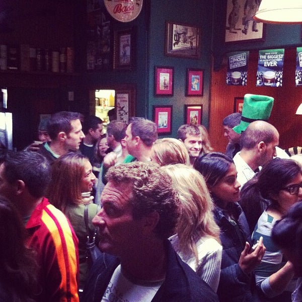 3/17/2012 tarihinde Andrew W.ziyaretçi tarafından O&#39;Brien&#39;s Irish Pub &amp; Restaurant'de çekilen fotoğraf