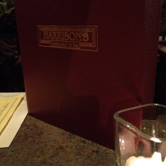 Снимок сделан в Harrison&#39;s Restaurant &amp; Bar пользователем RP S. 3/14/2012