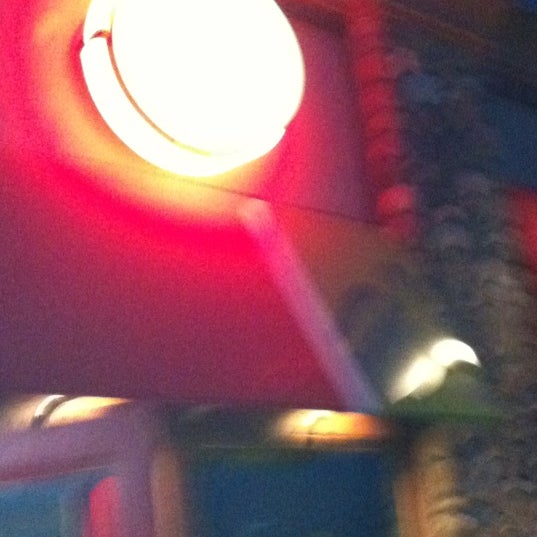 Foto tomada en Chili&#39;s Grill &amp; Bar  por Christine P. el 4/28/2012