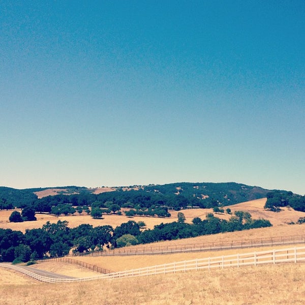 Photo taken at Hearthstone Vineyard and Winery by Tim M. on 8/20/2012