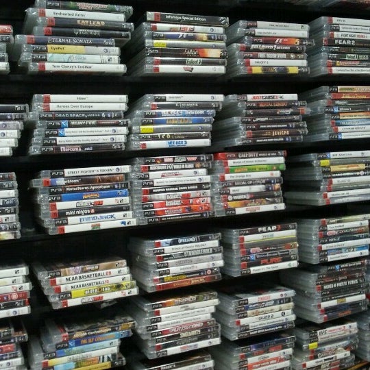 Video Games Store in Den Haag