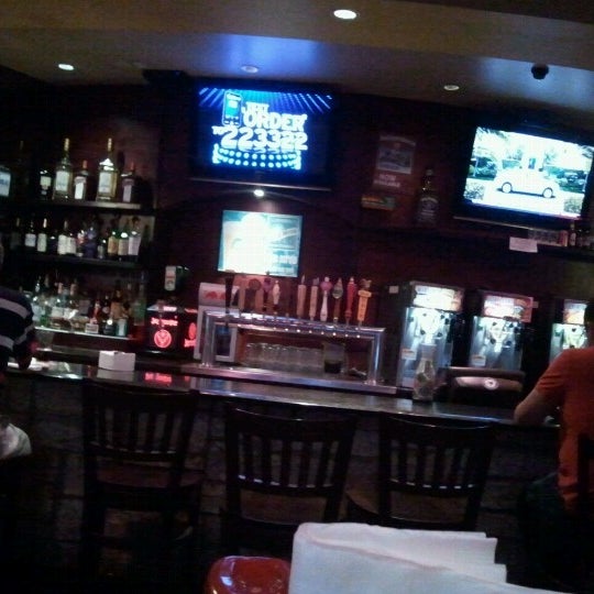 7/24/2012にShelby L.がBig Daddy’s Burgers &amp; Barで撮った写真