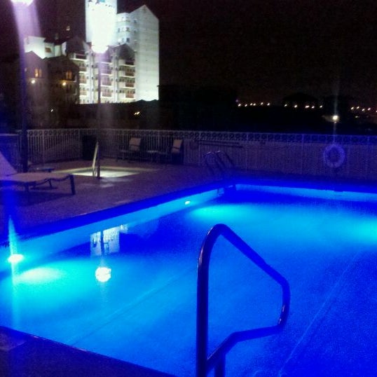 Grab a glass of wine in the evening and sit at the roof top by the pool and enjoy the view of the city and a cool breeze.