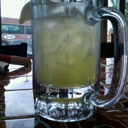 Photo taken at Chili&#39;s Grill &amp; Bar by Sarah B. on 8/17/2011