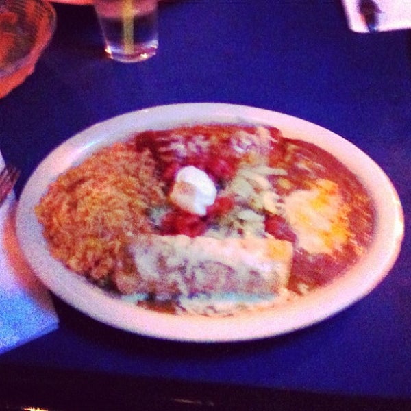 11/17/2011 tarihinde Tracie A.ziyaretçi tarafından Tapatio Mexican Restaurant'de çekilen fotoğraf