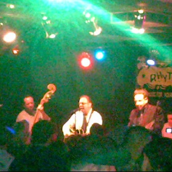 Снимок сделан в Spikes Grill &amp; Bar пользователем Jose N. 1/28/2012