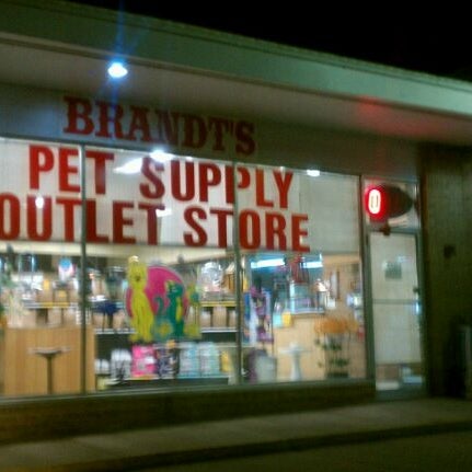 pet supply outlet near me
