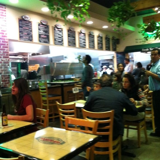 Poquito Mas Woodland Hills, CA