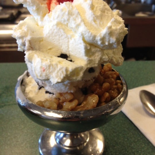 Photo taken at Egger&#39;s Ice Cream Parlor by Elizabeth M. on 6/15/2012