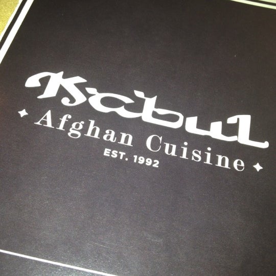 Foto tirada no(a) Kabul Afghan Cuisine por Rebecca Z. em 4/1/2012