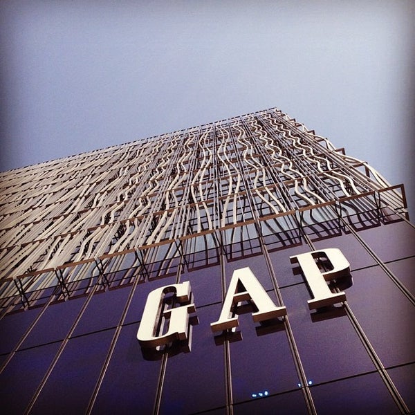 Photos At Gap 銀座 3 Tips Photos At Gap 銀座 3 Tips