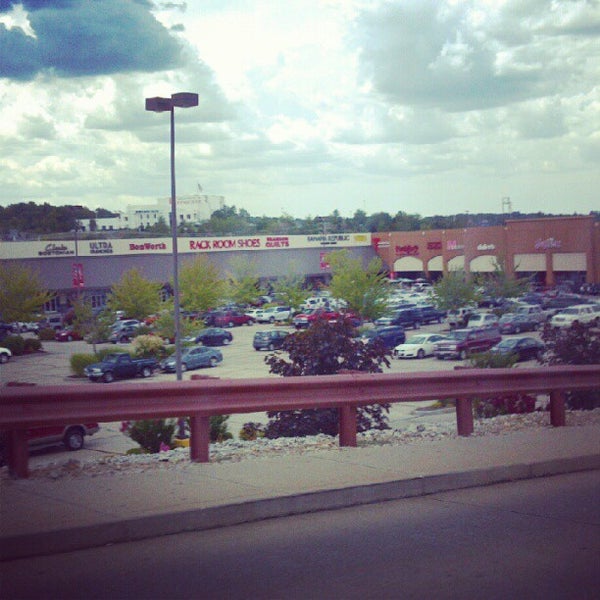 Photo taken at Tanger Outlets by Crystal M. on 7/19/2012