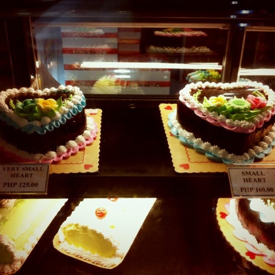 MerNel�s Cake House Bakery