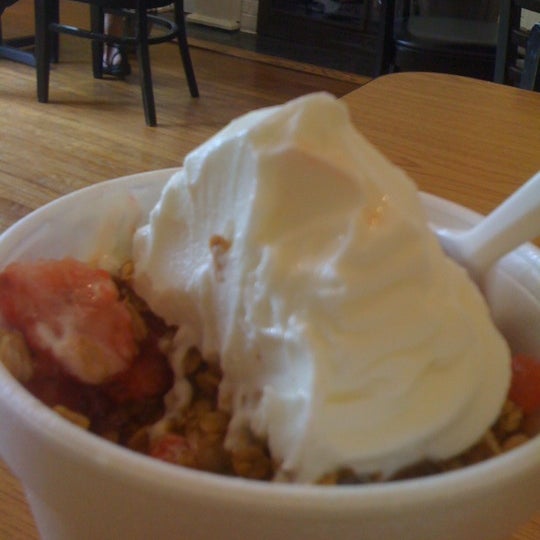 7/29/2011にEslie T.がCounter Culture Frozen Yogurt - Slidellで撮った写真