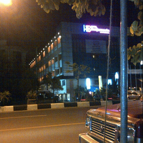 Warung Depan Hbi Asian Restaurant In Banjarmasin