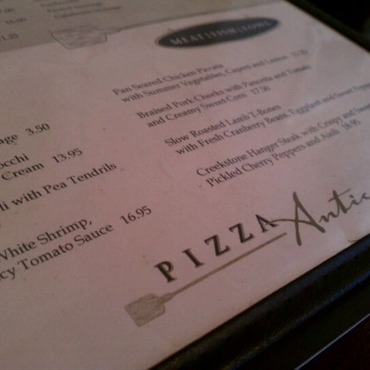 Pizza Antica Downtown Lafayette'de Pizzacı