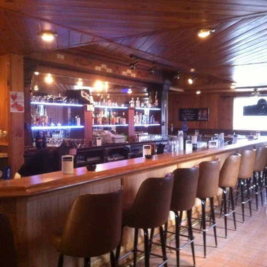 Lizard Creek Tavern is the new hot spot! Check it out!