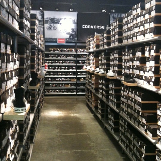 converse outlet ohio