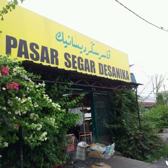 Pasar Segar Desanika
