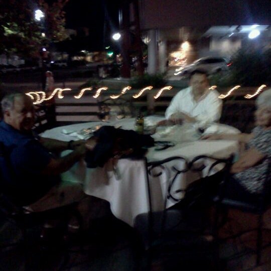 8/18/2011 tarihinde Claudio O.ziyaretçi tarafından Casablanca Bar and Grill'de çekilen fotoğraf