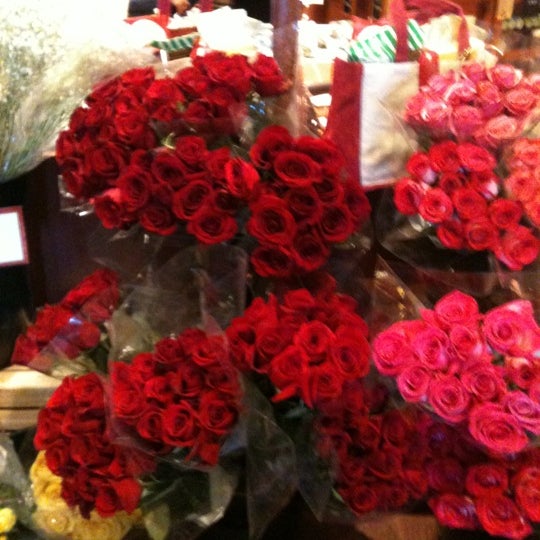 Photo taken at The Fresh Market by Lawrence B. on 2/11/2012
