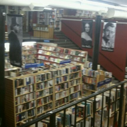 Photo taken at Weller Book Works by C G. on 8/6/2011