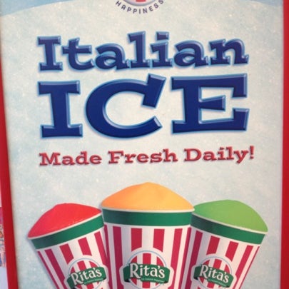 7/28/2012 tarihinde Brandon B.ziyaretçi tarafından Rita&#39;s Italian Ice &amp; Frozen Custard'de çekilen fotoğraf