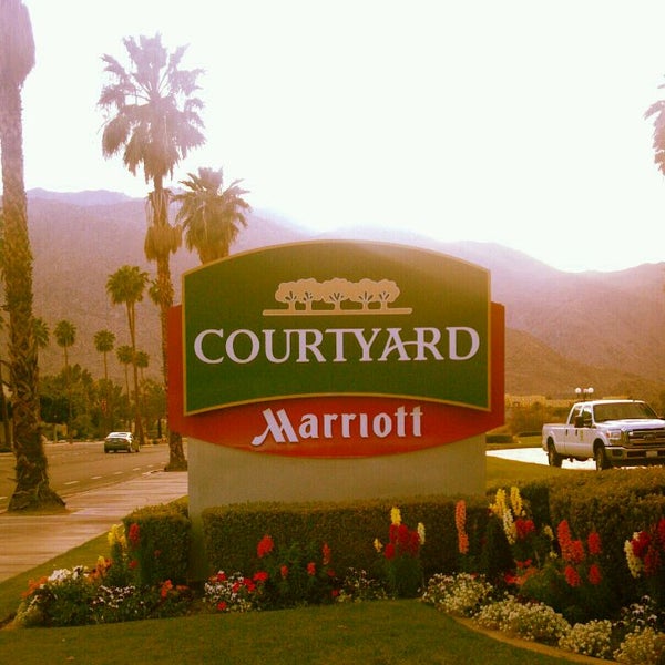 Photo taken at Courtyard by Marriott Palm Springs by Roderick U. on 4/10/2012