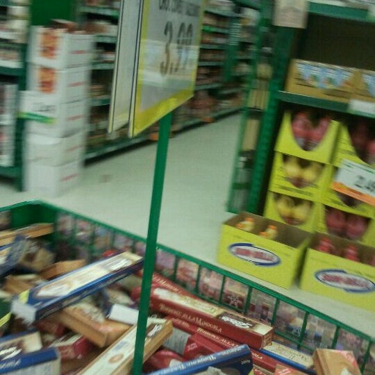 Food Basics City Centre Windsor, ON