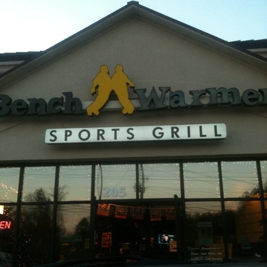 Photos At Bench Warmers Sports Grill Sports Bar In Stockbridge