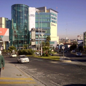 Foto tirada no(a) Centro Comercial Interlomas por cin o. em 12/14/2011