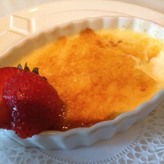 The creme brûlée is the best dessert. Perfect after a wonderful meal.