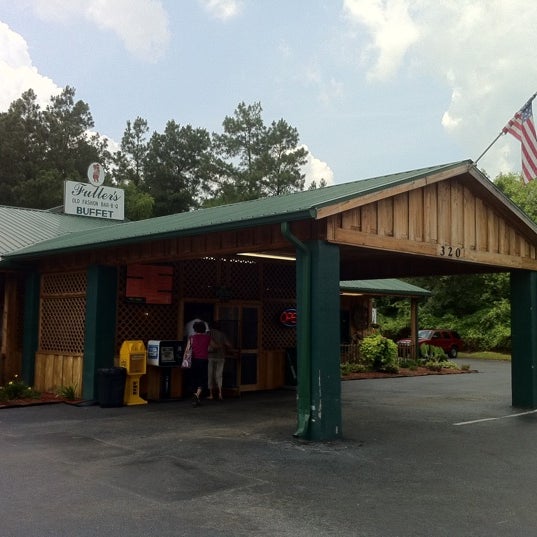 Fuller's Old Fashion BBQ (Now Closed) BBQ Joint in Lumberton