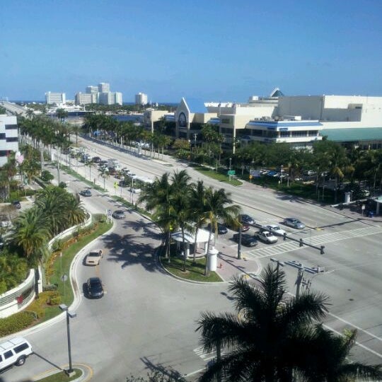 Photo taken at Renaissance Fort Lauderdale Cruise Port Hotel by Roberta G. on 3/22/2012