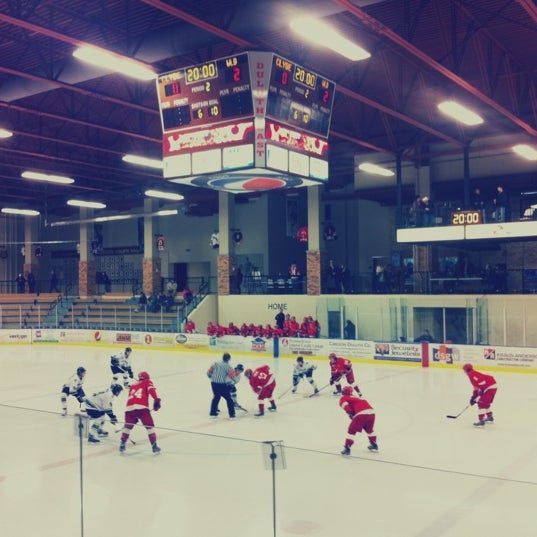 Duluth Heritage Sports Center Hockey Arena in Duluth