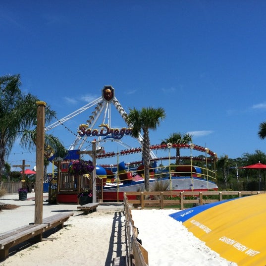 รูปภาพถ่ายที่ Miracle Strip Amusement Park โดย Amy B. เมื่อ 4/29/2012