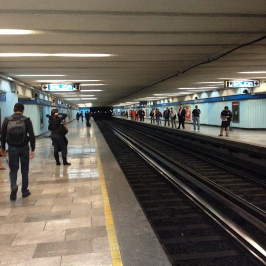 Photo taken at Metro San Cosme by Rosario R. on 4/11/2012