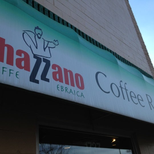 รูปภาพถ่ายที่ Chazzano Coffee Roasters โดย David B. เมื่อ 3/7/2012