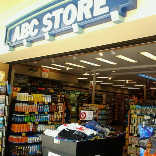 ABC Stores 14 Food & Drink Shop in Honolulu